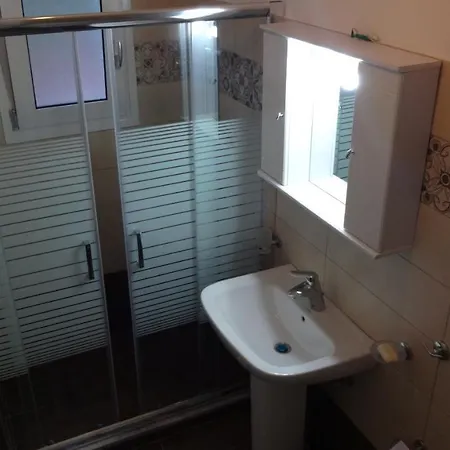 Holiday home Victoria's Summer House Lixouri