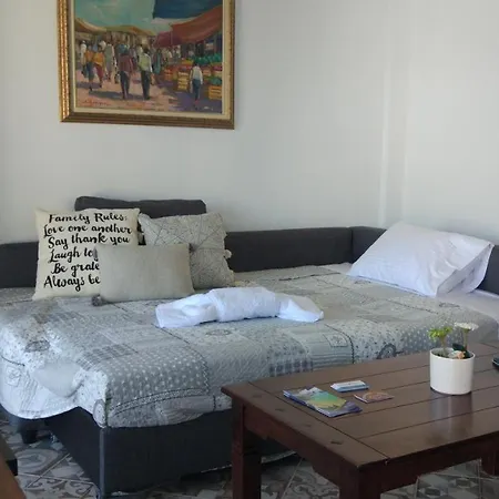 Victoria's Summer House בית נופש *