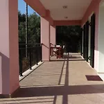 Victoria's Summer House Ληξούρι